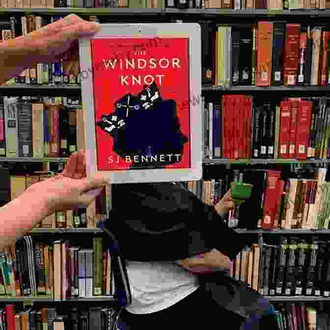 Her Majesty The Queen Investigates Book Cover Depicting A Silhouette Of Queen Elizabeth II Against A Regal Backdrop, Shrouded In Mystery And Intrigue The Windsor Knot: A Novel (Her Majesty The Queen Investigates 1)