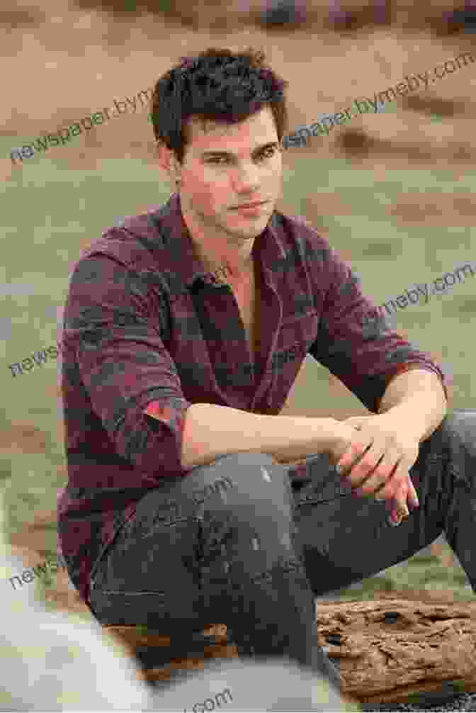 Taylor Lautner As Jacob Black In Twilight Taylor Lautner (Stars Of Today)